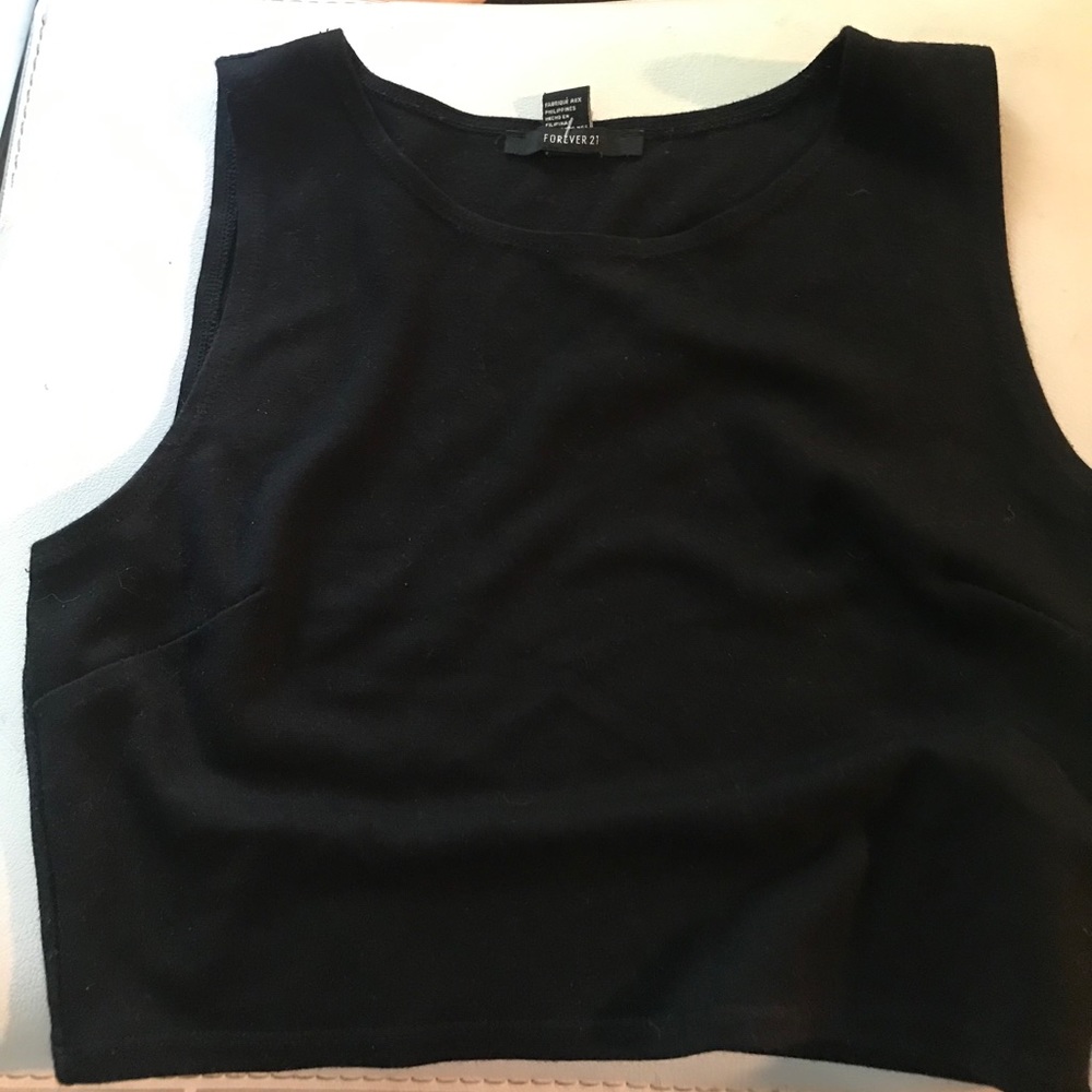 Forever 21 black crop top